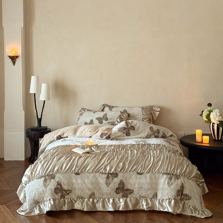 Luxurious Faux-Fur and Satin Ruffled Reversible Duvet Cover Set