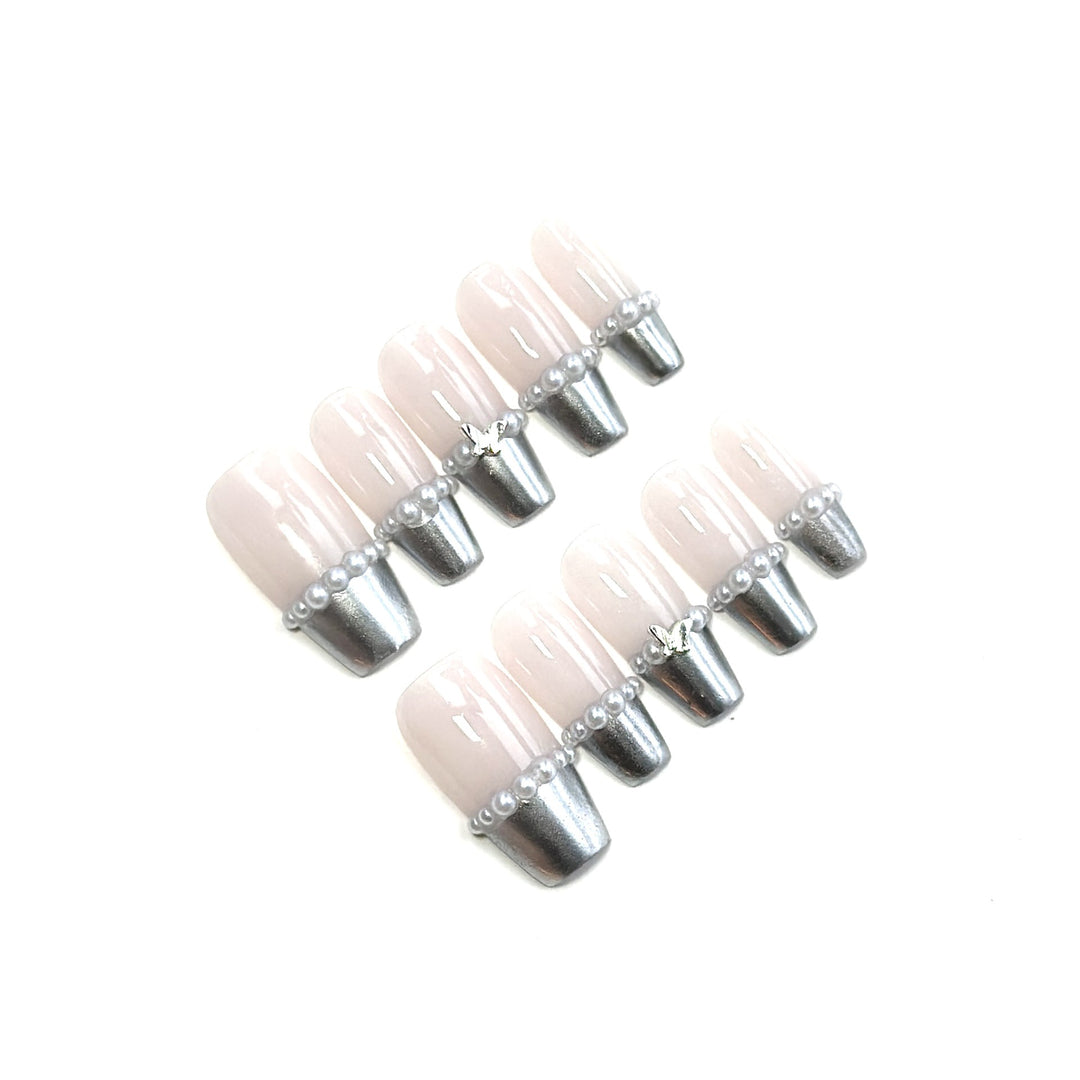 Stylish Acrylic Press-On Nail Set with Metallic Tip and Pearl Accents