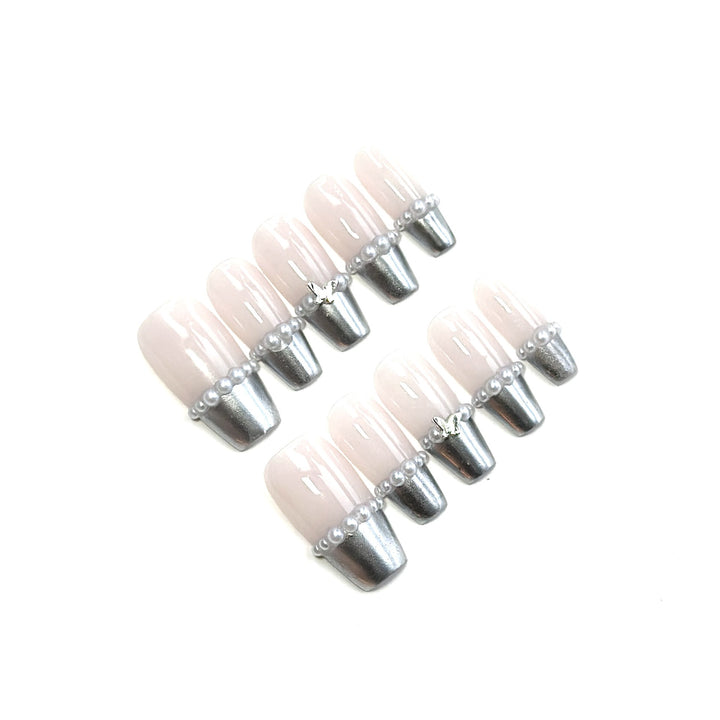 Stylish Acrylic Press-On Nail Set with Metallic Tip and Pearl Accents