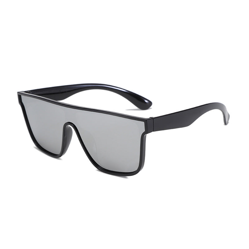 Women's sporty sunglasses with wide frame and polarized lenses Stornfield