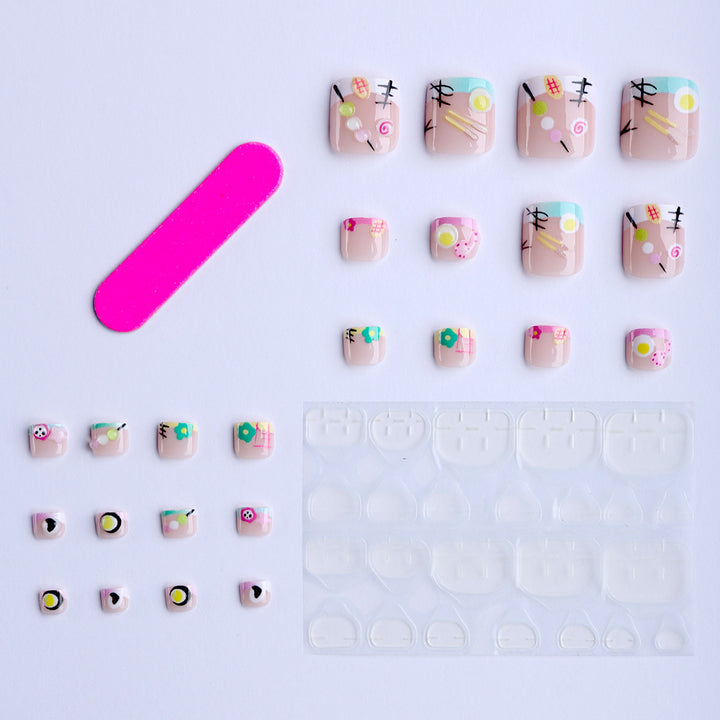 Artistic toenails with creative motifs Stornfield
