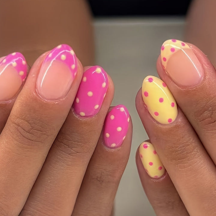 Polka Dot Nail Art Set Stornfield