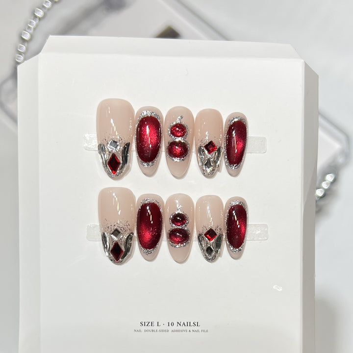 Artistic Press-On Nail Set with Elegant Floral Design Stornfield