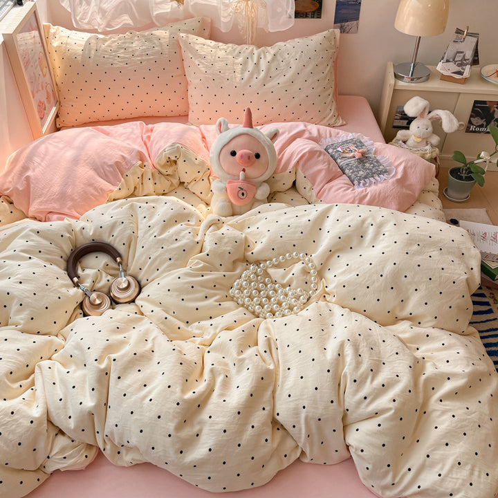 Floral Patterned Comforter Set