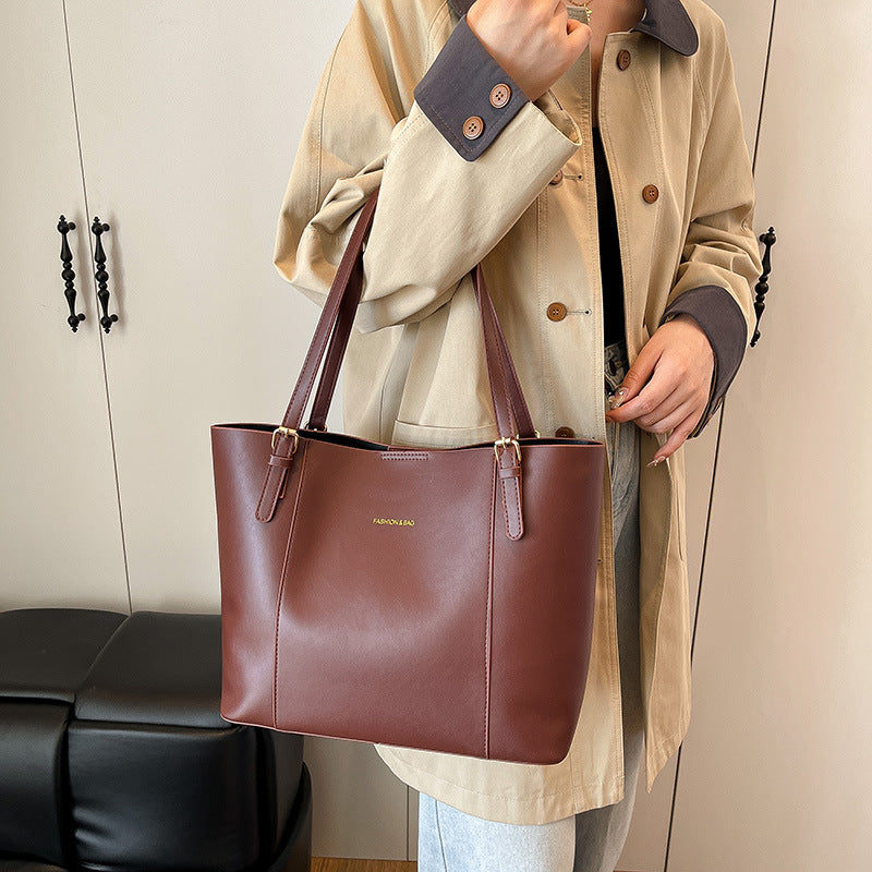 Sleek Minimalist Leather Tote Bag Stornfield