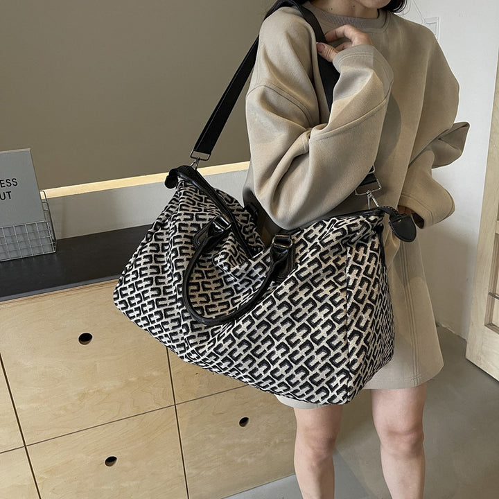 Stylish Multifunctional Travel Bag Stornfield