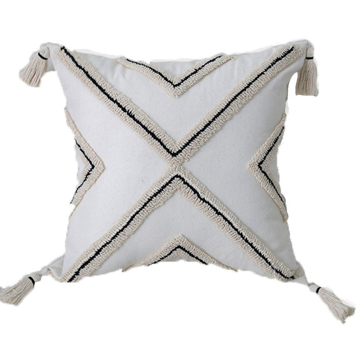 Women’s cushion cover with artistic fringe pattern Stornfield