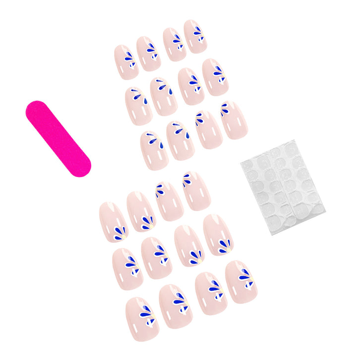 Elegant Nail Care Set Stornfield