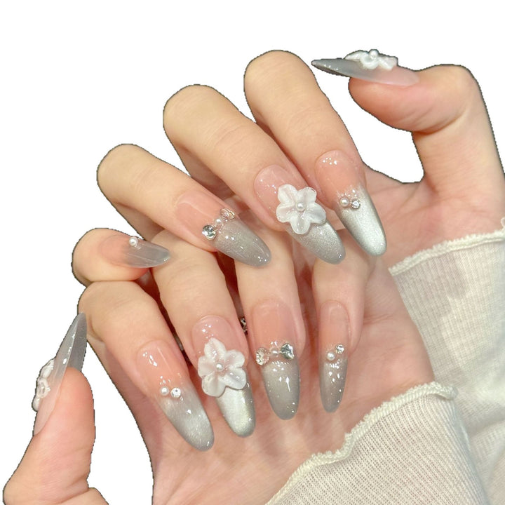 Decorative Nail Art Press-On Set with Floral and Gem Accents