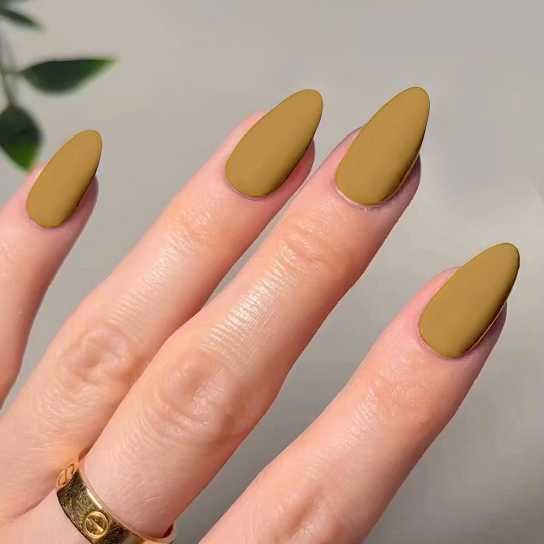 Artful stiletto nails in matte design Stornfield