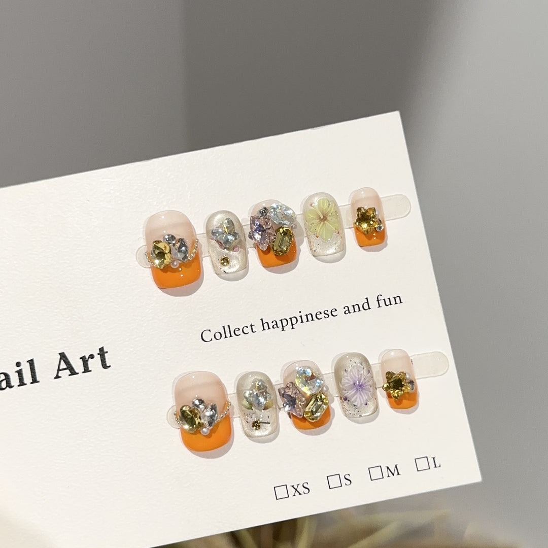 Floral Decorative Press-On Nail Set