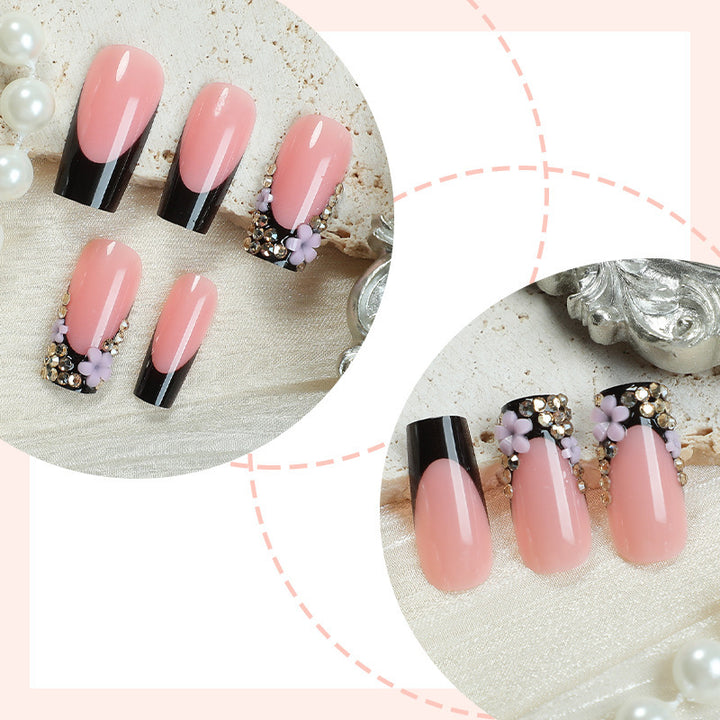 Nail Art Set with glamorous design and fine accents Stornfield