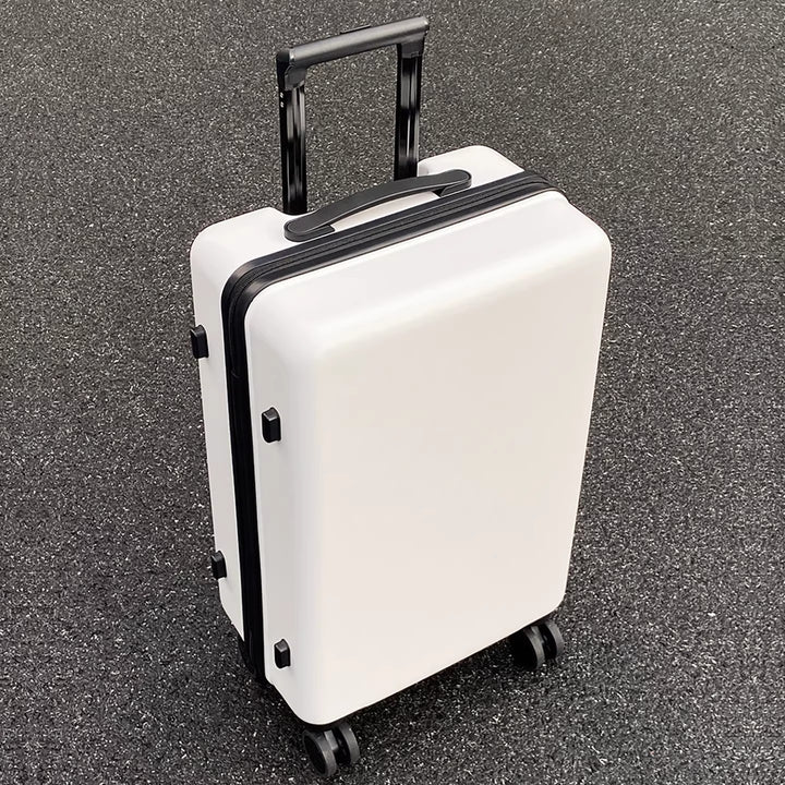 Unisex Ultra-Lightweight Durable Spinner Suitcase Stornfield