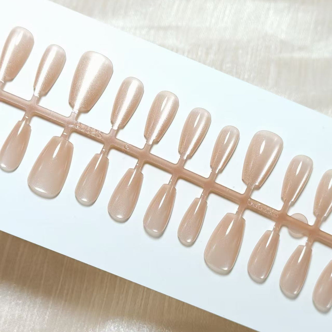 High-Quality Artificial Nails in Timeless Nude Look Stornfield