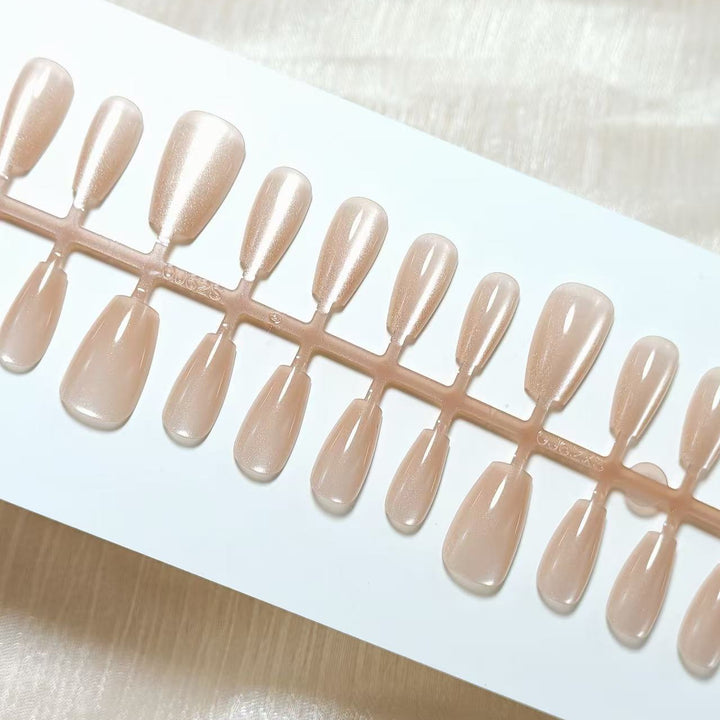 High-Quality Artificial Nails in Timeless Nude Look Stornfield