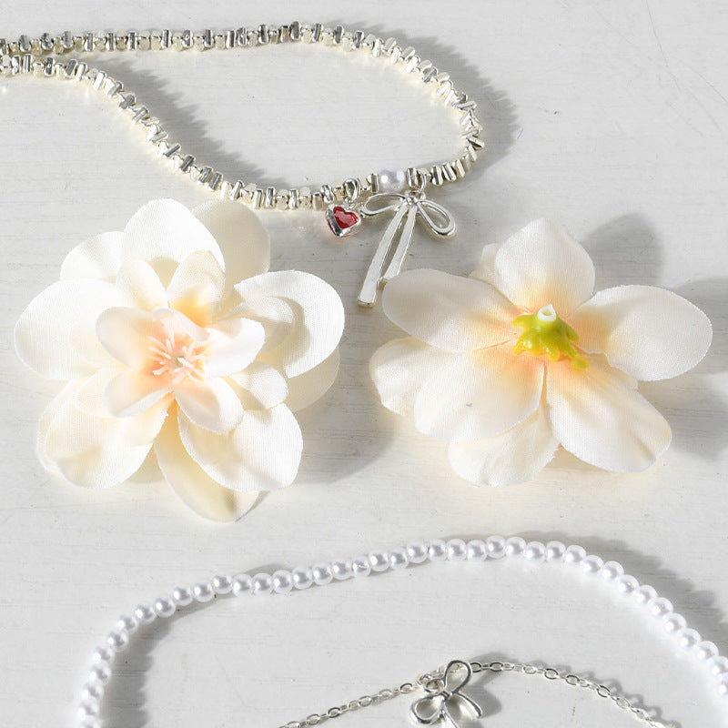 Elegant Floral Hair Clips