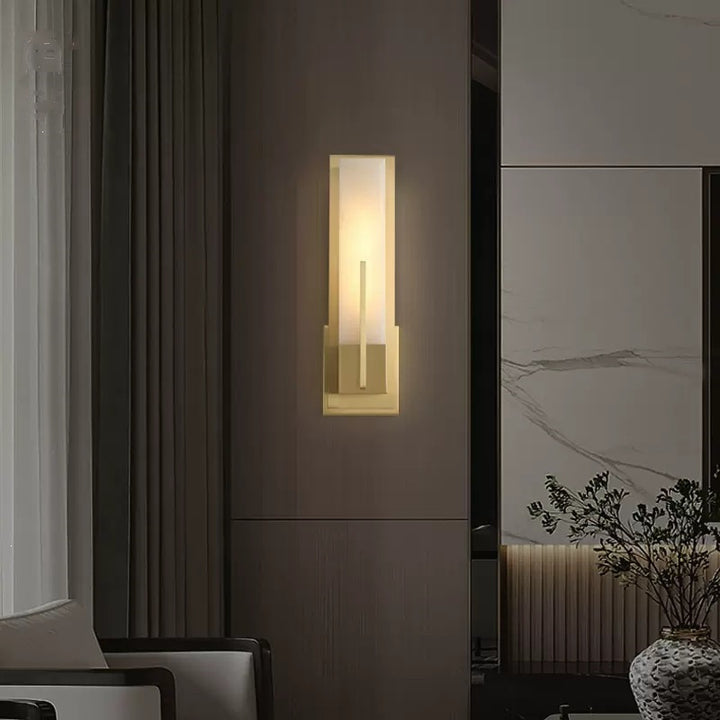 Elegant Modern Wall Sconce