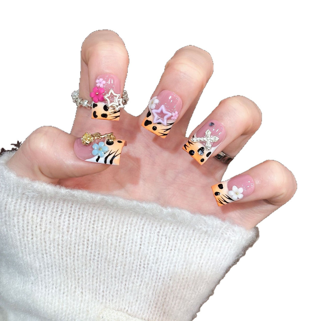 Artistic Nail Art Enhancements Set