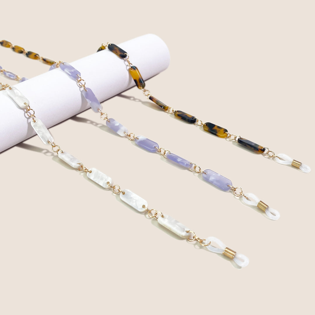 Fashionable Statement Eyewear Chain Stornfield