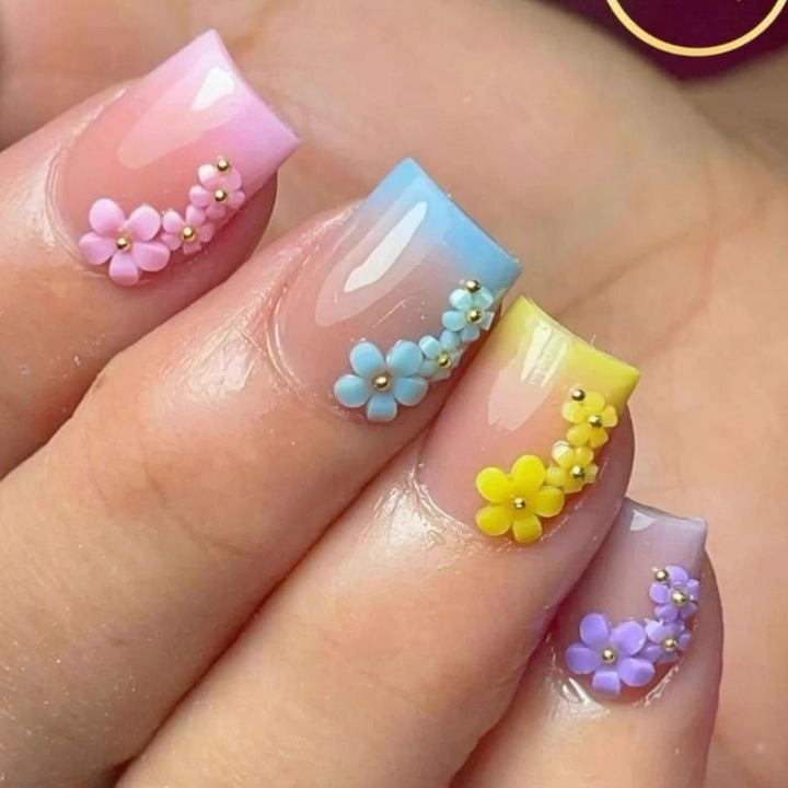 Artificial nails with floral 3D applications Stornfield