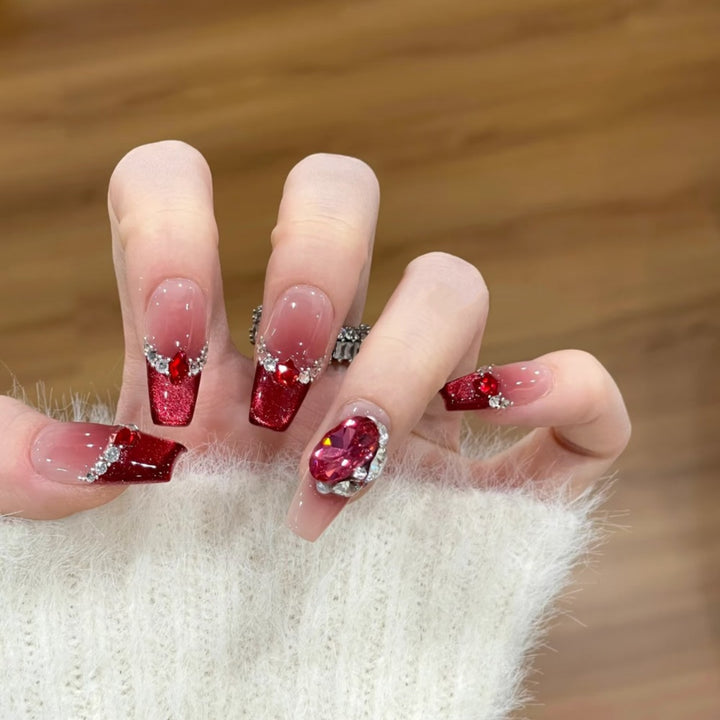 Glamorous Press-On Nail Art Set with Rhinestone Embellishments Stornfield