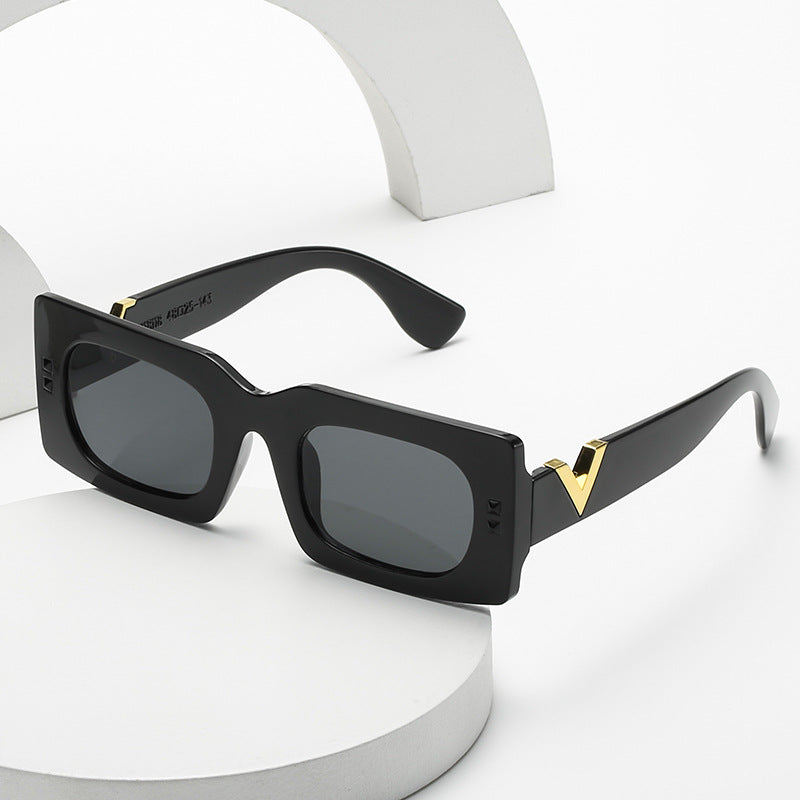 Women's oversized sunglasses with animal print Stornfield