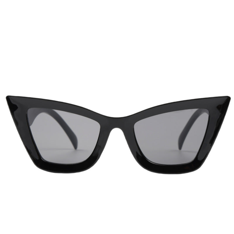 Women fashion forward Cat-Eye sunglasses Stornfield