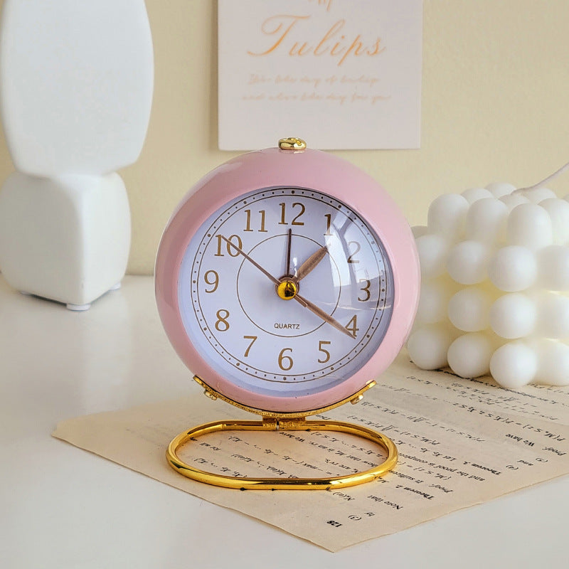Stornfield | Vintage Round Analog Watch