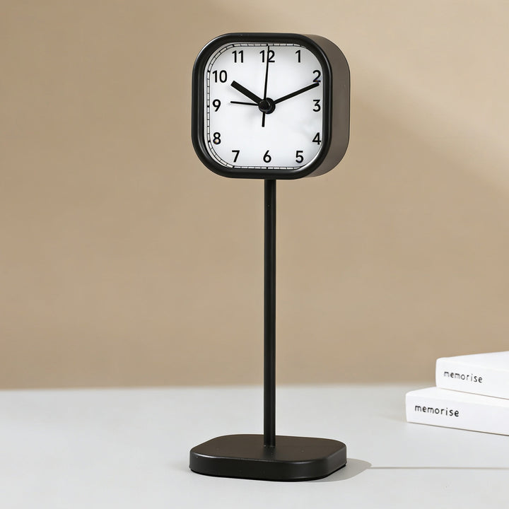 Minimalist Table Clock Stornfield