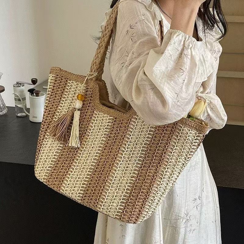 Large Hand-Knotted Shopper Stornfield