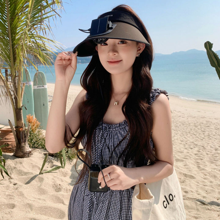 Adjustable sun visor for with integrated smartphone holder and UV protection Stornfield