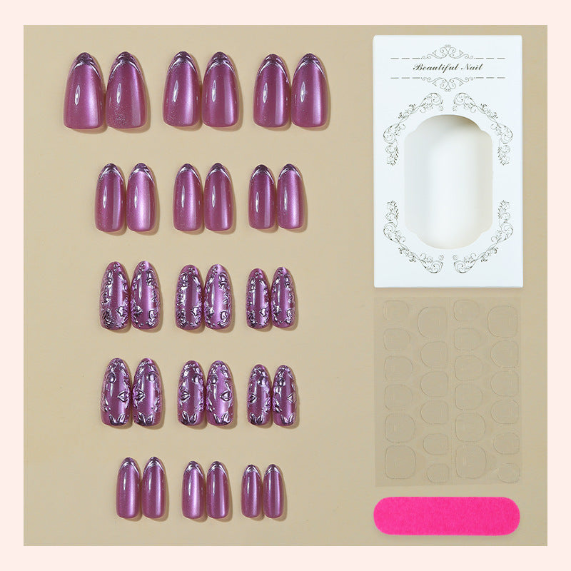 Decorative Press-On Nail Set with Elegant Foil Accents Stornfield
