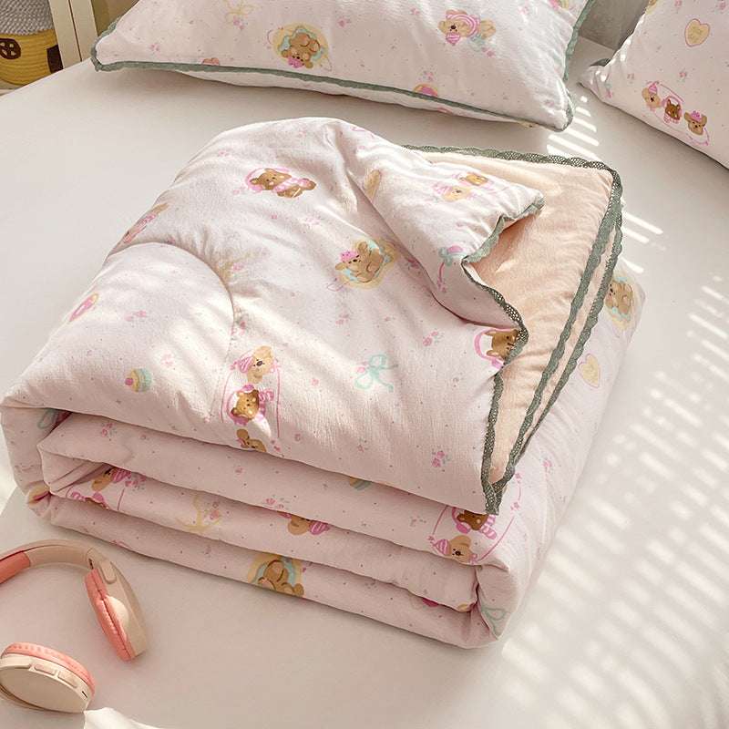 Ladies comfort duvet with delicate floral pattern and high-quality filling Stornfield