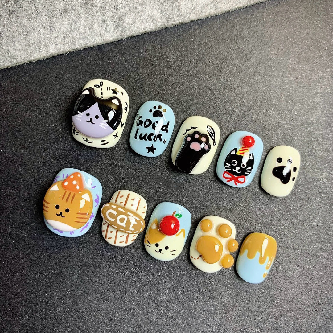 Artistic Press-On Nail Art Set with Cute Animal Designs