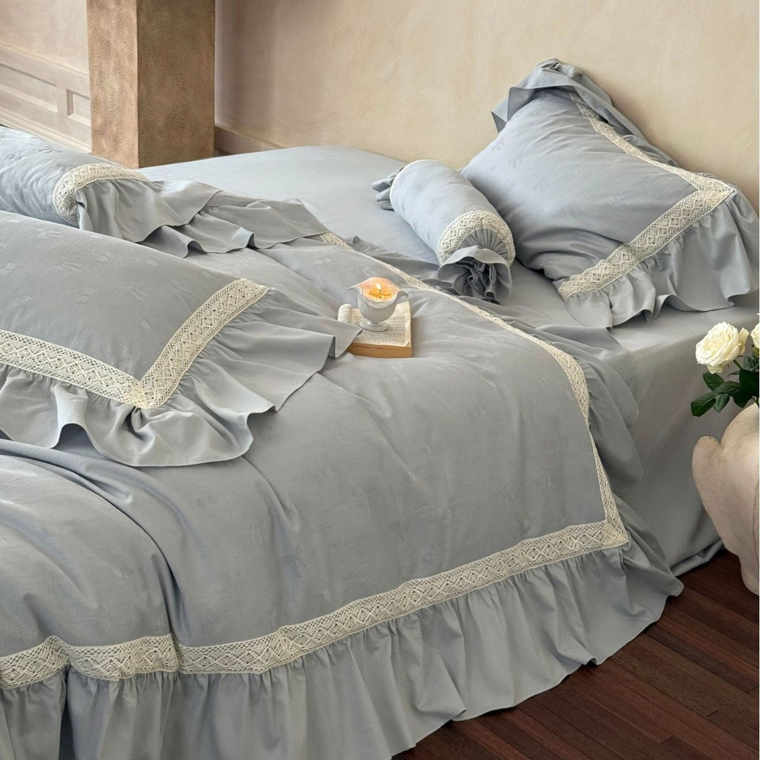 Linen-Blend Jacquard Floral Duvet Cover Set with Ruffled Hem and Decorative Bolster