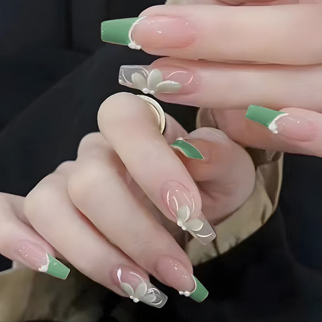 Floral-Design Acrylic Press-On Nails Stornfield