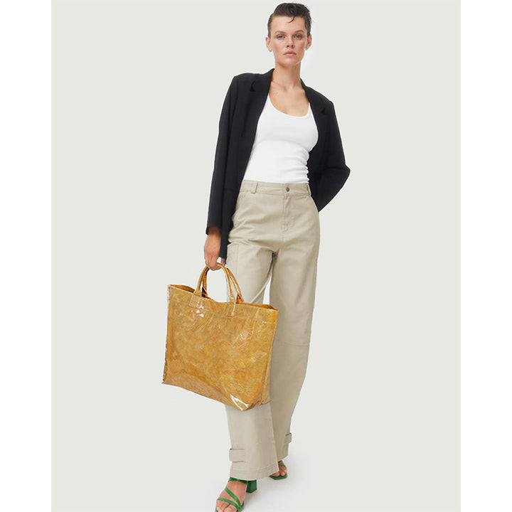 Stylish and Shiny Shopping Bag Stornfield