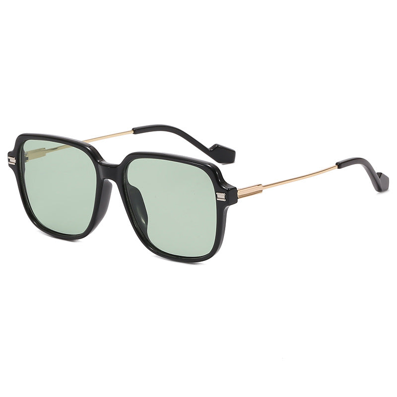 Women's fashionable oversized glasses in elegant design Stornfield