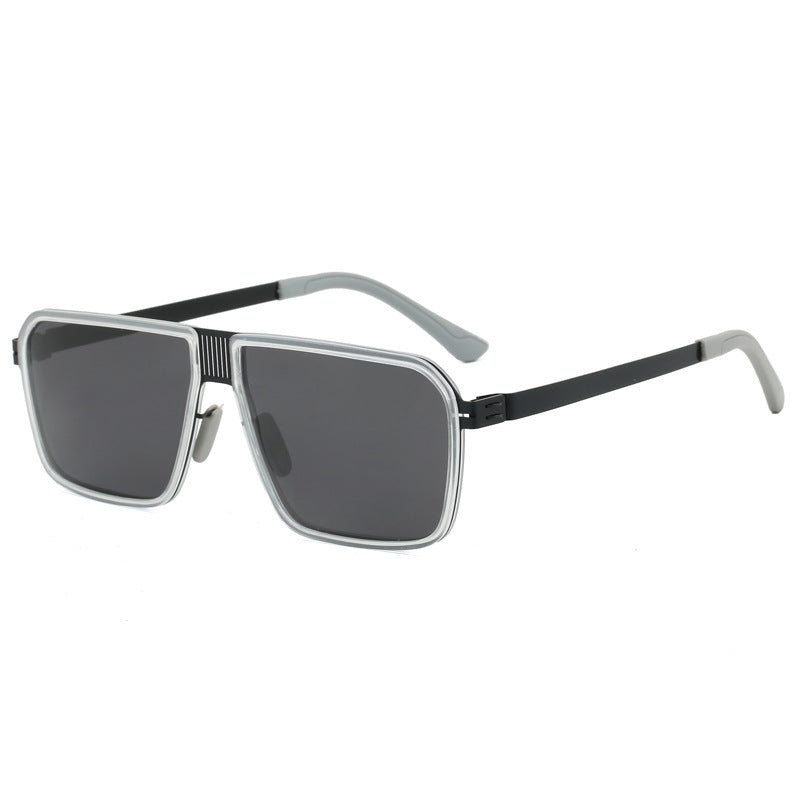 Women's fashionable sunglasses in a modern, square design Stornfield