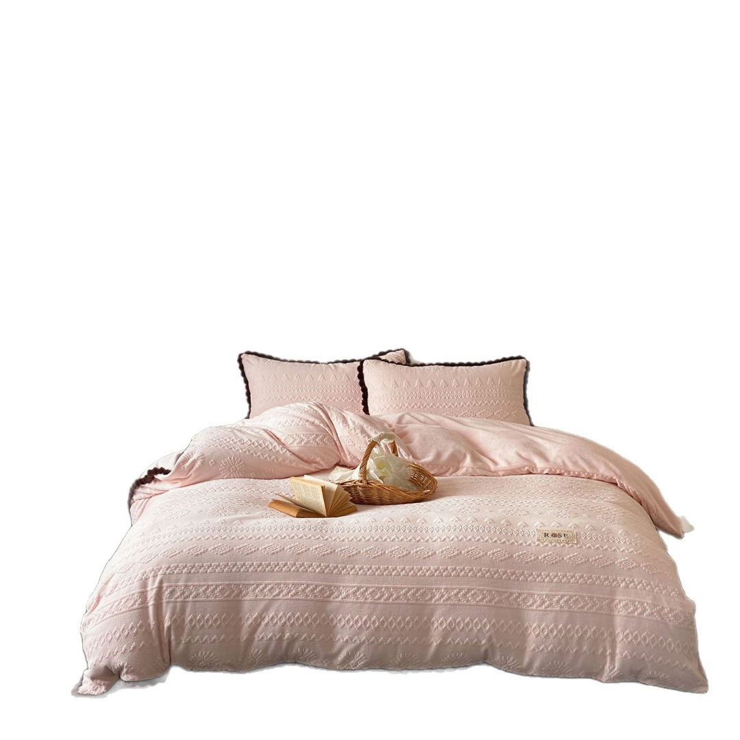Textured Jacquard Cotton Duvet Cover Set with Pom-Pom Scalloped Edge