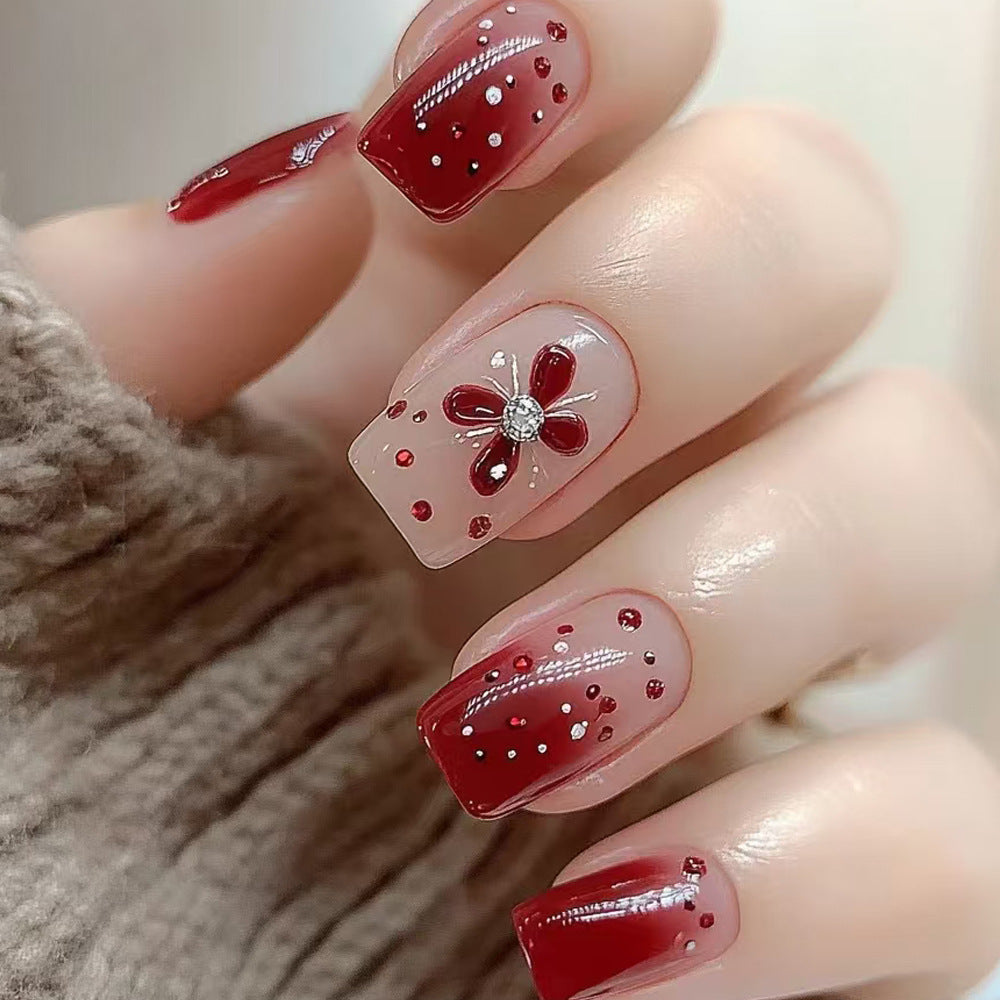 Floral Nail Art Press-On Set Stornfield