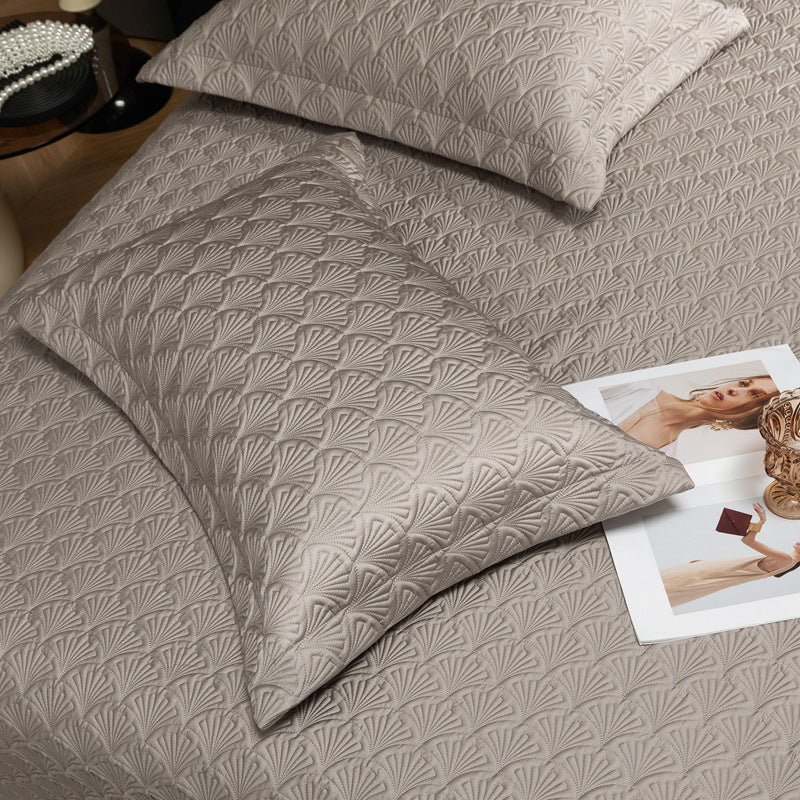 Quilted Jacquard Satin-Feel Bedspread Set with Matching Pillow Shams