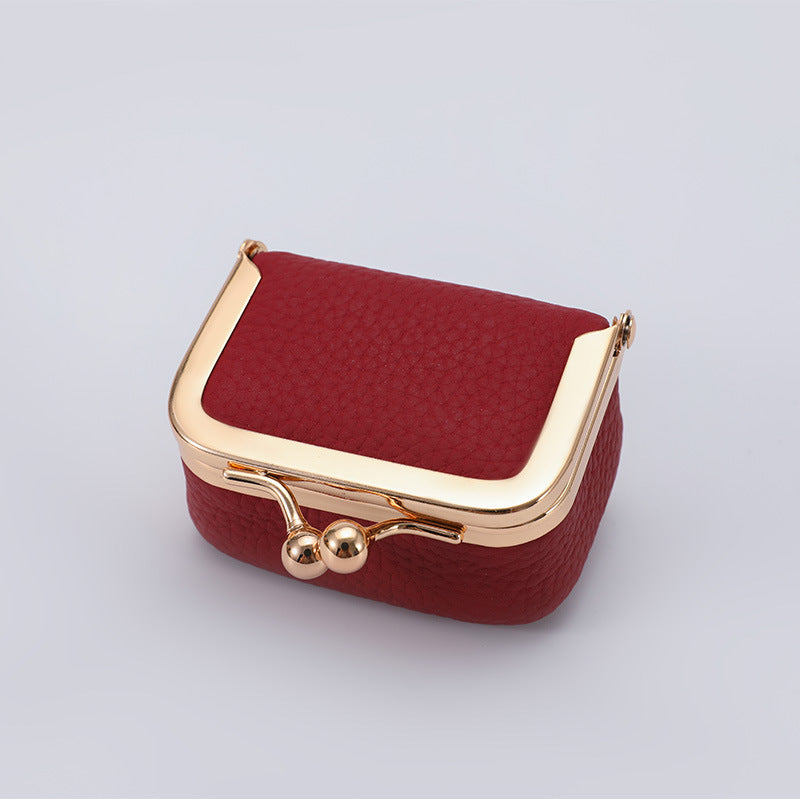 Elegant Vintage Clutch Stornfield