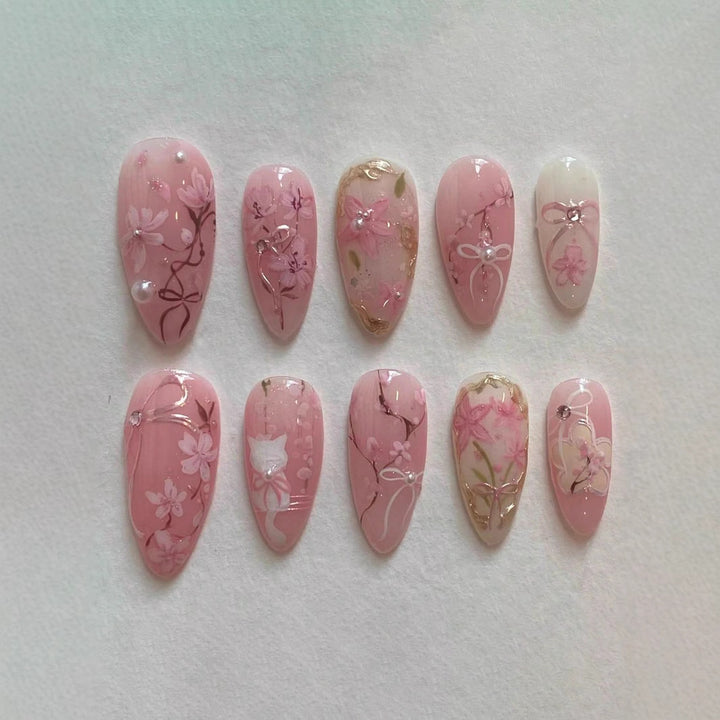 Artistic Press-On Nail Art Set Stornfield