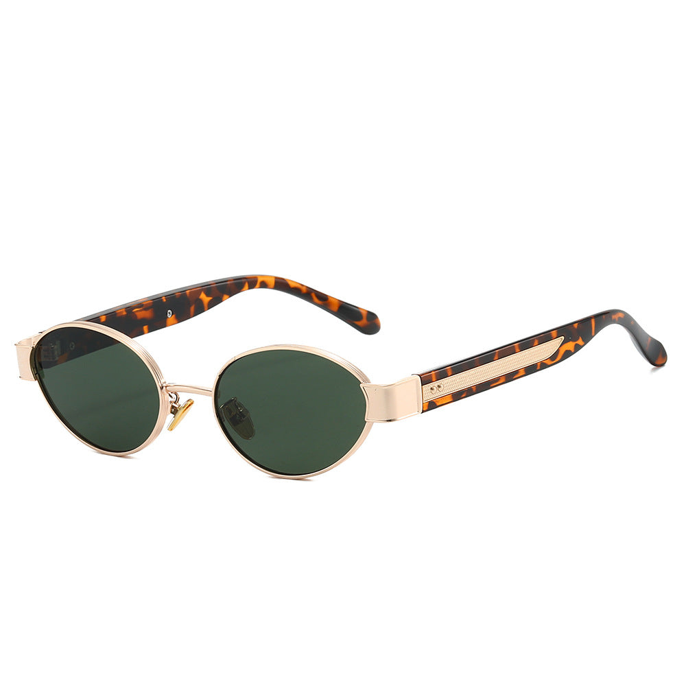 Women's sunglasses in a modern, oval frame with harmonious color play Stornfield