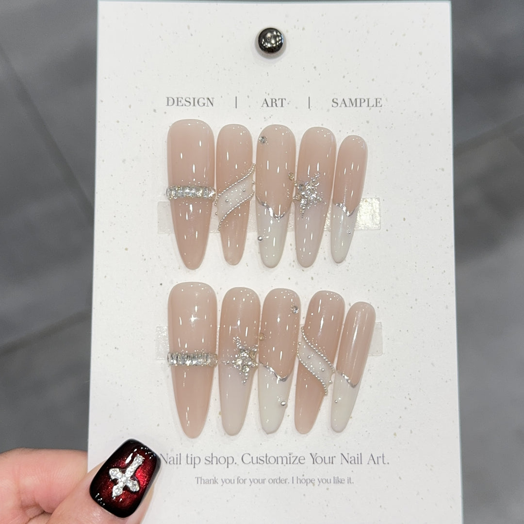 Glamorous Nail Art Stornfield