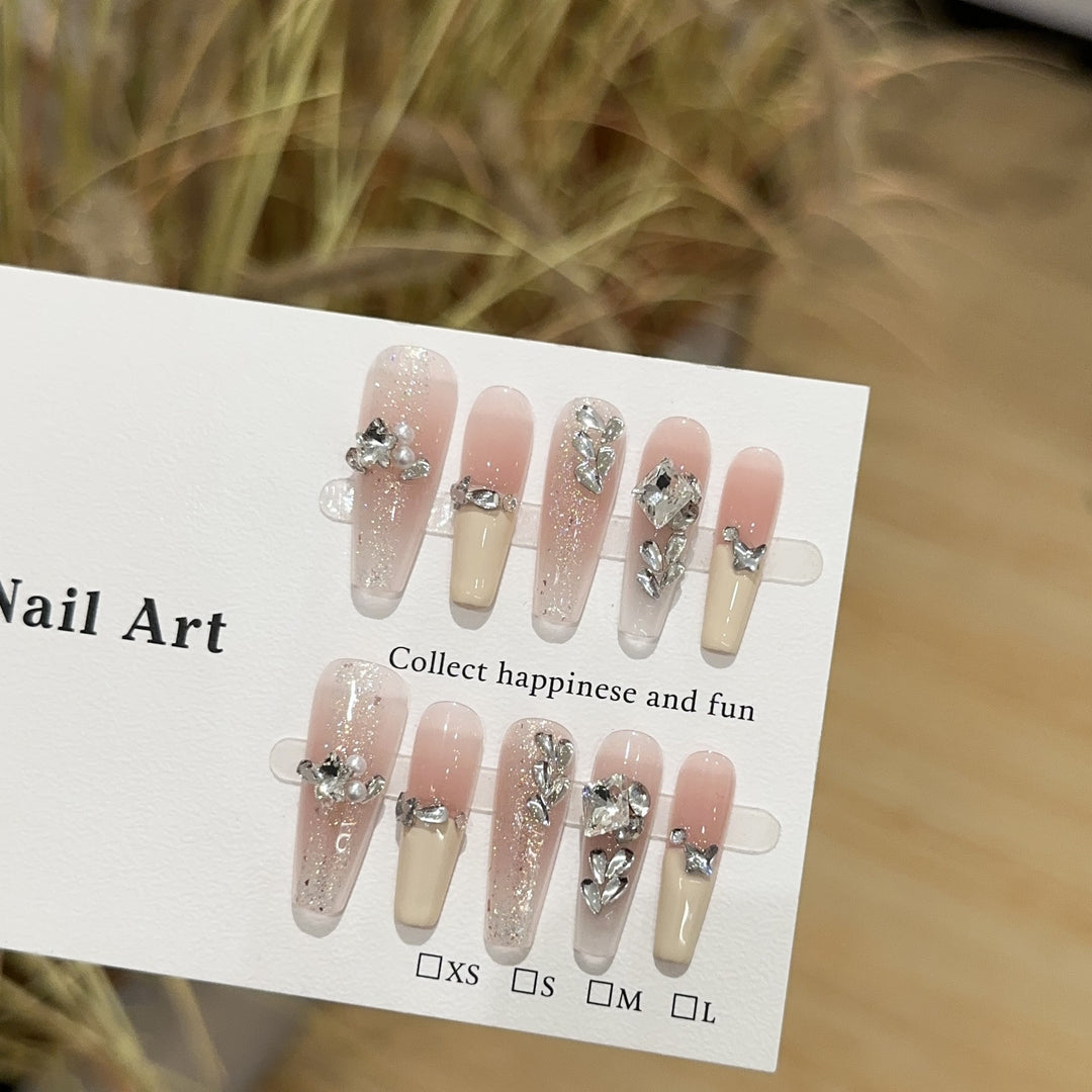 Decorative Glittering Press-On Nail Set