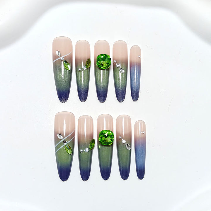 Artifical nails with elegant ombre design and sparkling accents Stornfield