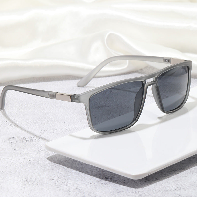 Women's stylish sunglasses with modern frame Stornfield
