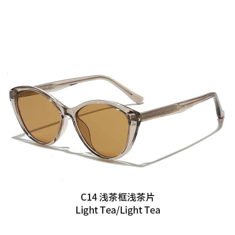 Ladies trendy sunglasses in modern cat-eye style Stornfield